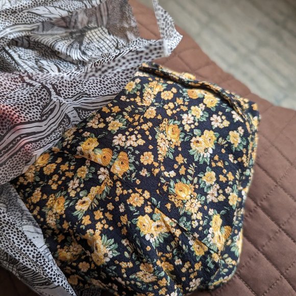 Sezane Vivienne Midi Dress | Black & Yellow Blossoms | Size 38 - Picture 10 of 11